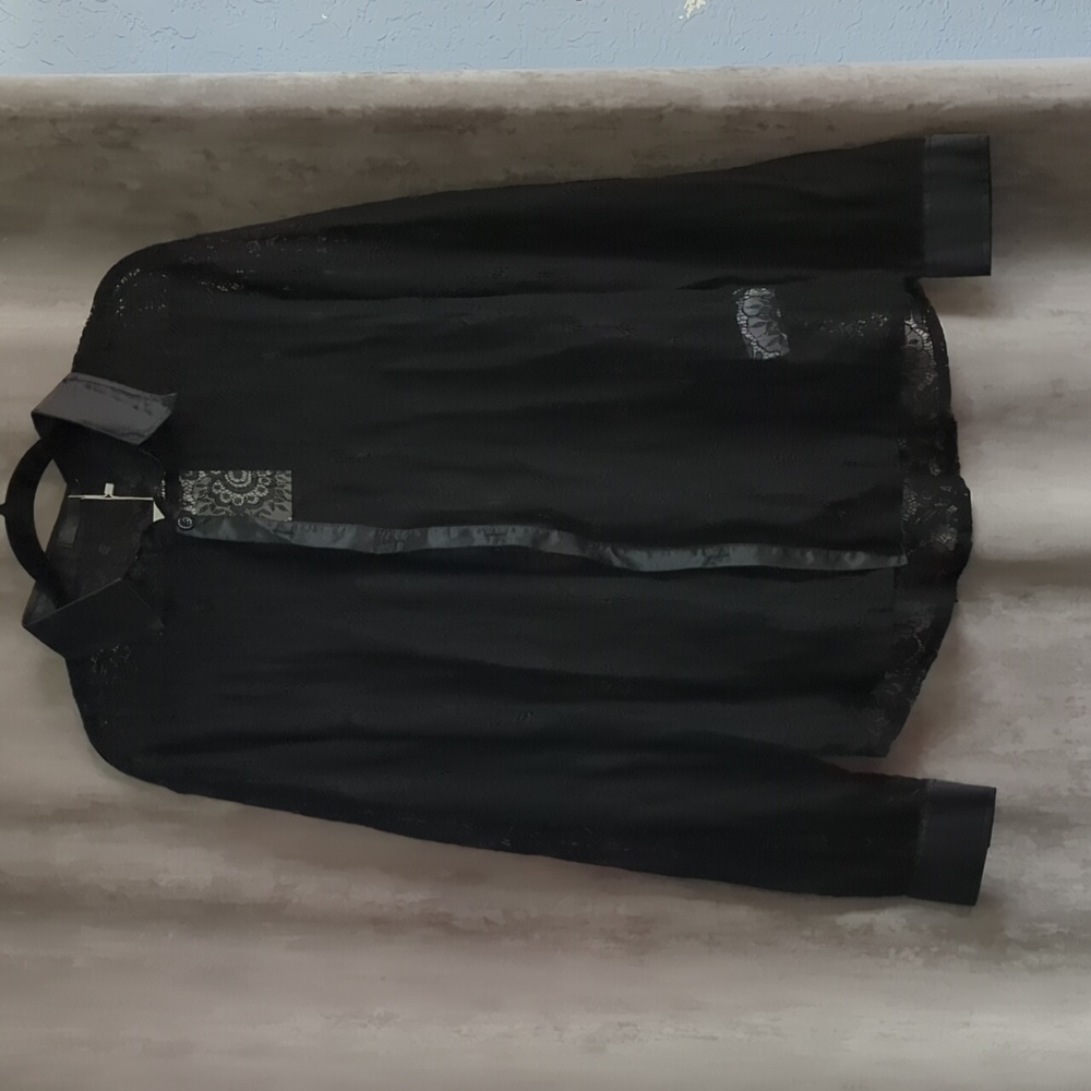 Button down lace collared shirt